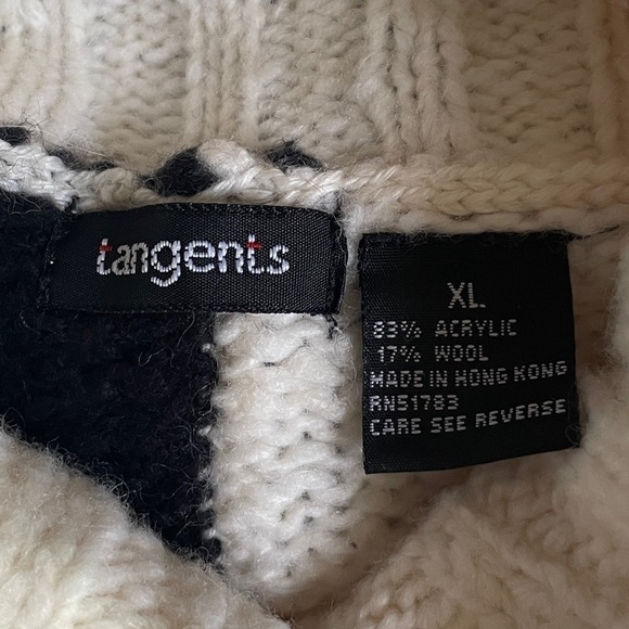 Tangents Ivory Red & Black Colorblock Comfy Turtleneck Sweater Size XL - Picture 6 of 7